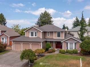 944 SW 347th St, Federal Way, WA 98023
