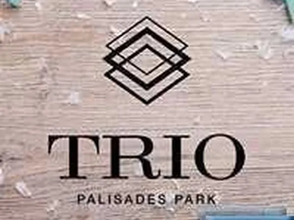 600 12th St APT 1018, Palisades Park, NJ 07650