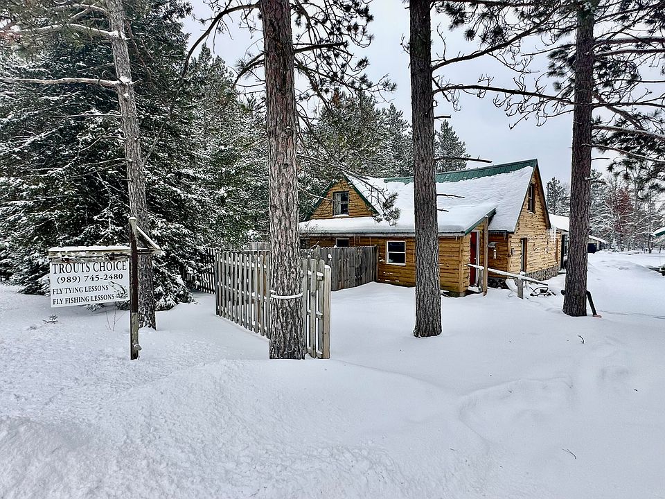 1st image of 1460 E North Down River Rd