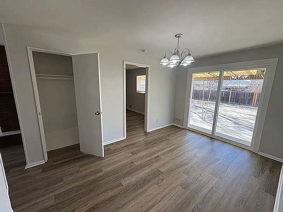 5th image of 3144 Worchester St #1