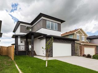 393 E Rivergrove Chase W, Lethbridge, AB T1K8E9