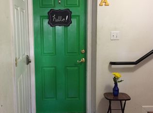 842 32nd St, Oakland, CA 94608