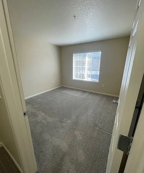 Aspen Highlands Apartments — Photo 24