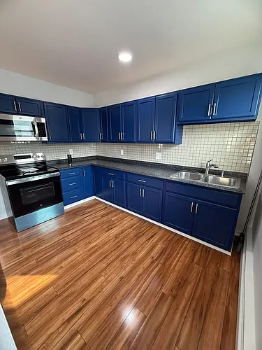 115 Wood St #2 Photo 1