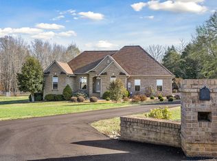 284 Landmark Cir, Sparta, TN 38583