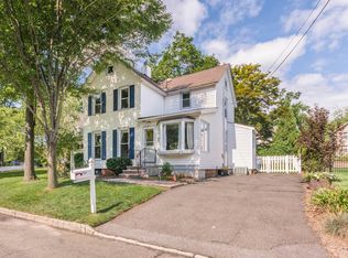 721 Williams Ave, River Edge, NJ 07661