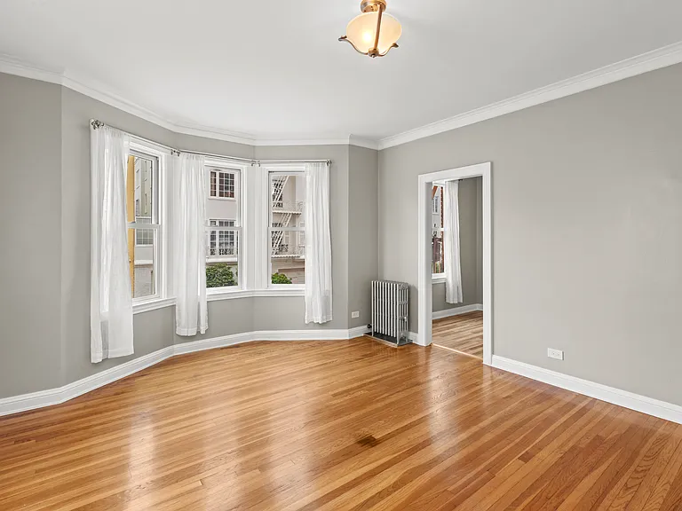 96 Toledo Way — Photo 2