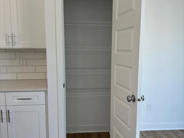 9321 Benton Dr — Photo 21