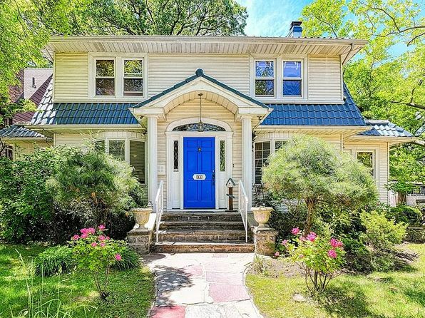 94 Hart Blvd