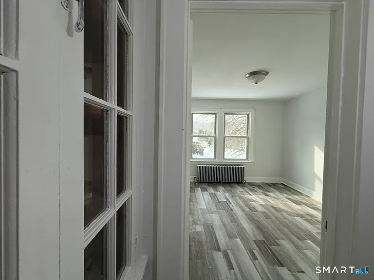 8 Garden St — Photo 7