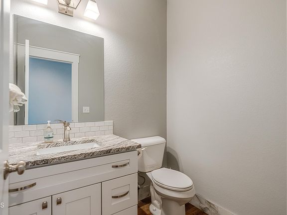 3rd image of 2501 7th Ave NW