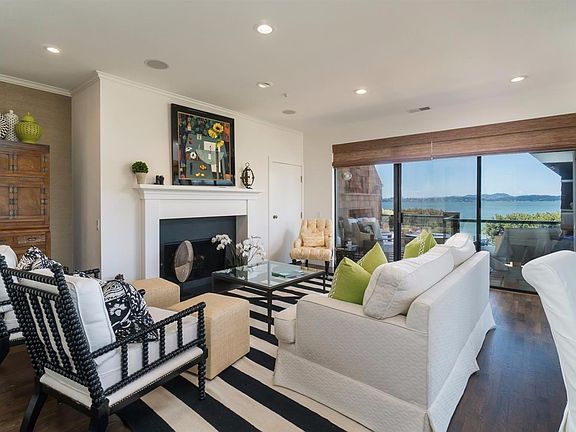 2nd image of 401 Paradise Dr