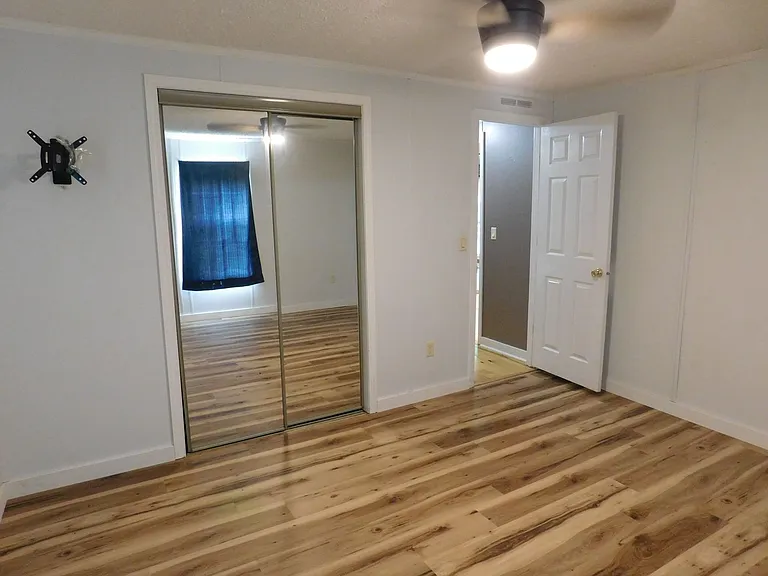 900 Loftin Farm Rd — Photo 22