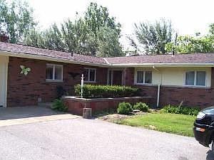 1st image of 23 Lakeview Dr