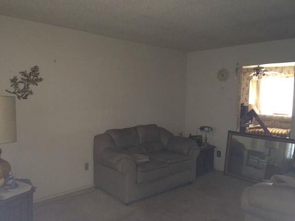 4th image of 4629 Skylark Way