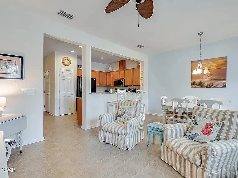 3 bed, 1560 sqft, $2,250 — Photo 4
