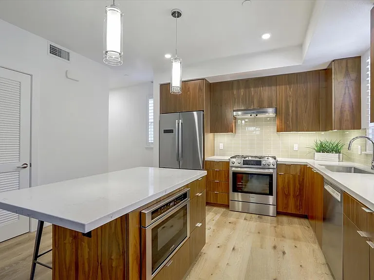 1101 W El Camino Real #119 — Photo 7