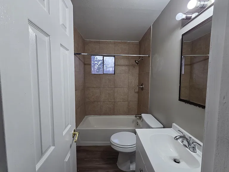 4535 Beacon Hill Dr — Photo 19