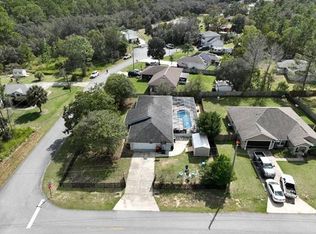8 Redwood Run Ct, Ocala, FL 34472