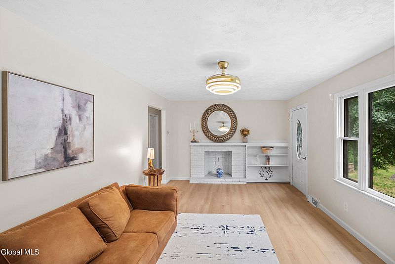 3rd image of 1 Gilmore Terrace