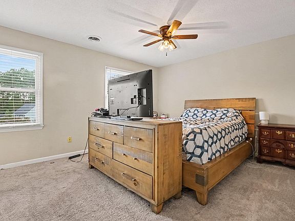 4th image of 7320 Ewing Pl