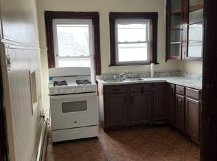 131 Indiana Ave #3, Providence, RI 02905