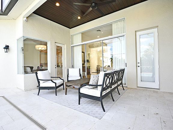 5th image of 3418 Regal Crest Dr