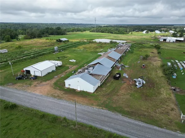 8891 Mount Zion Rd, Decatur, AR 72722