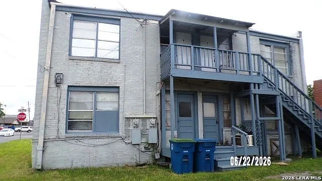 700 N Washington St #4 — Photo 2