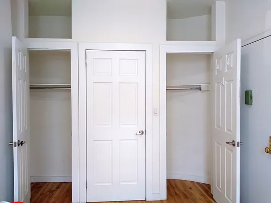 Rented by Evergreen Realty & Investments | media 5