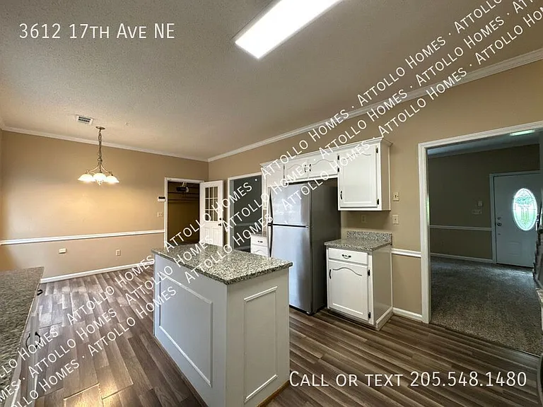 3612 17th Ave NE — Photo 5