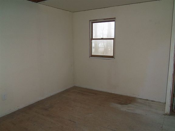 5th image of 1717 Whittier Ln