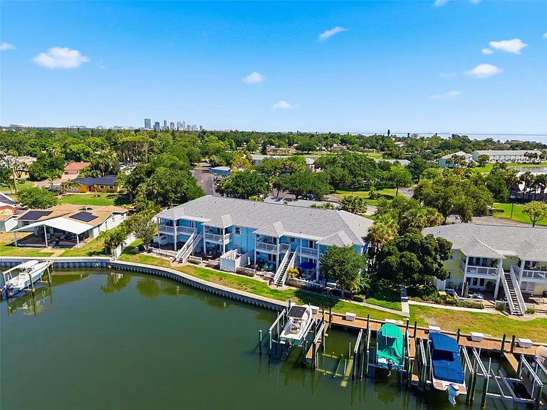 4805 Cobia Dr SE #D — Photo 41