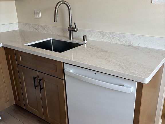 2nd image of 859 Commercial Ave #4