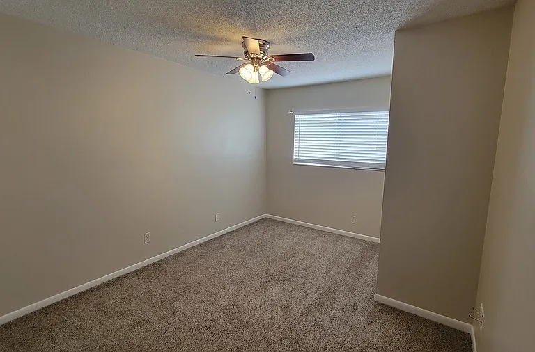7910 Citrus Dr — Photo 14