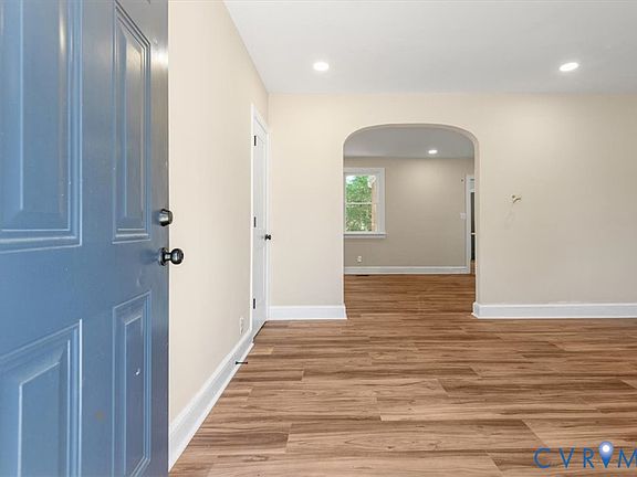 3rd image of 2115 Newbourne St