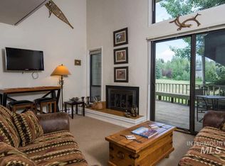 2275 Bonne Vie Rd, Sun Valley, ID 83353