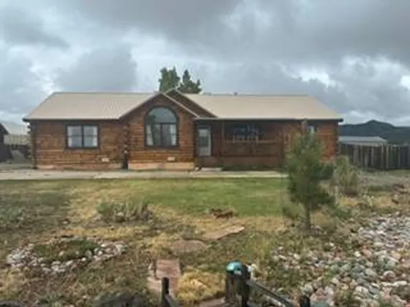 12 W Robin Ln, Raton, NM 87740