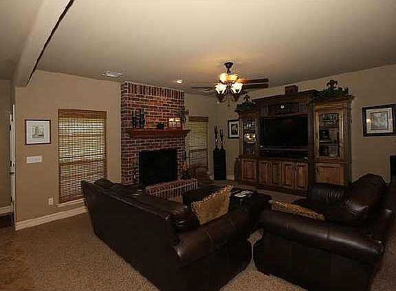 3rd image of 6288 N 131st Ave E