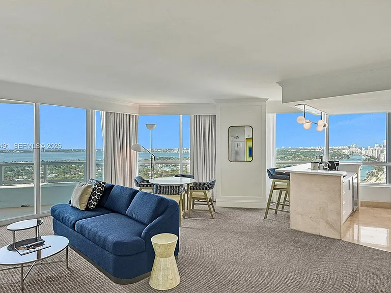 4401 Collins Ave #2915 — Photo 11