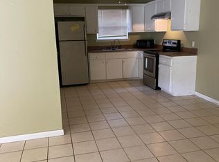 4911 5th St, Zephyrhills, FL 33542