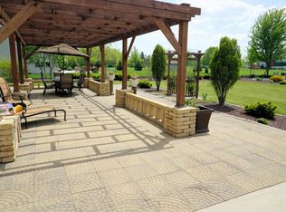 6610 Charles St, Racine, WI 53402