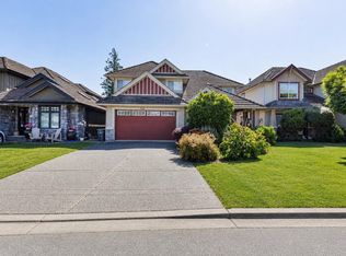 3558 149a St, Surrey, BC V3Z 0T4