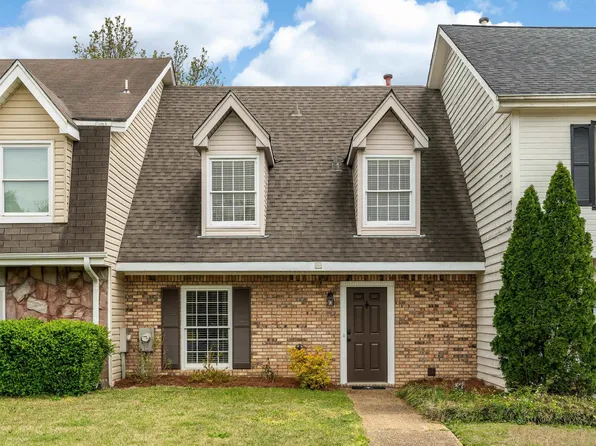 642 Cahaba Manor Dr, Pelham, AL 35124