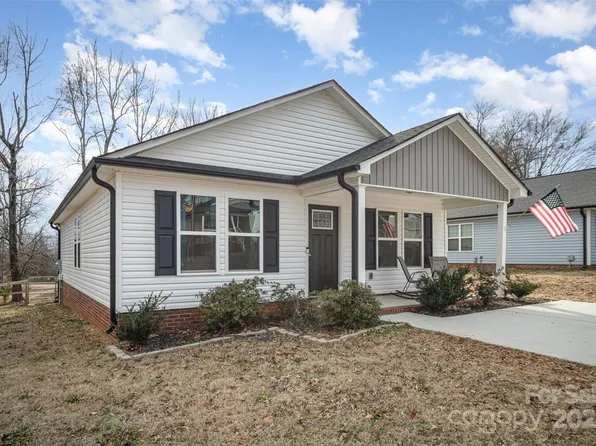 1140 Roberts St, China Grove, NC 28023