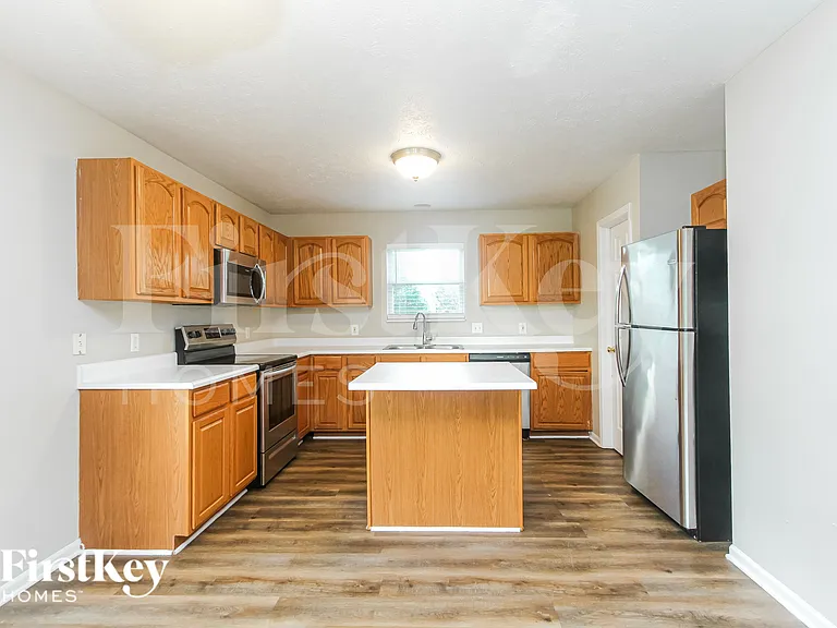 6802 Harriet Dr — Photo 5