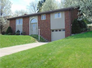 113 Mallard Dr, Mc Kees Rocks, PA 15136