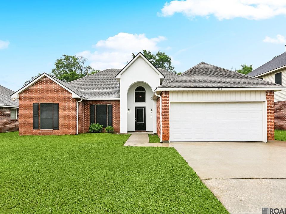1st image of 12831 Bonnie Bleu Dr