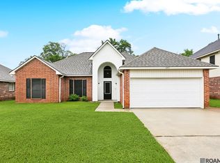 12831 Bonnie Bleu Dr, Denham Springs, LA 70726