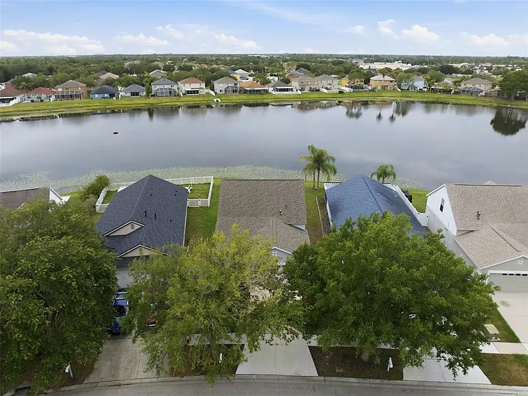 10604 Lakeside Vista Dr — Photo 50